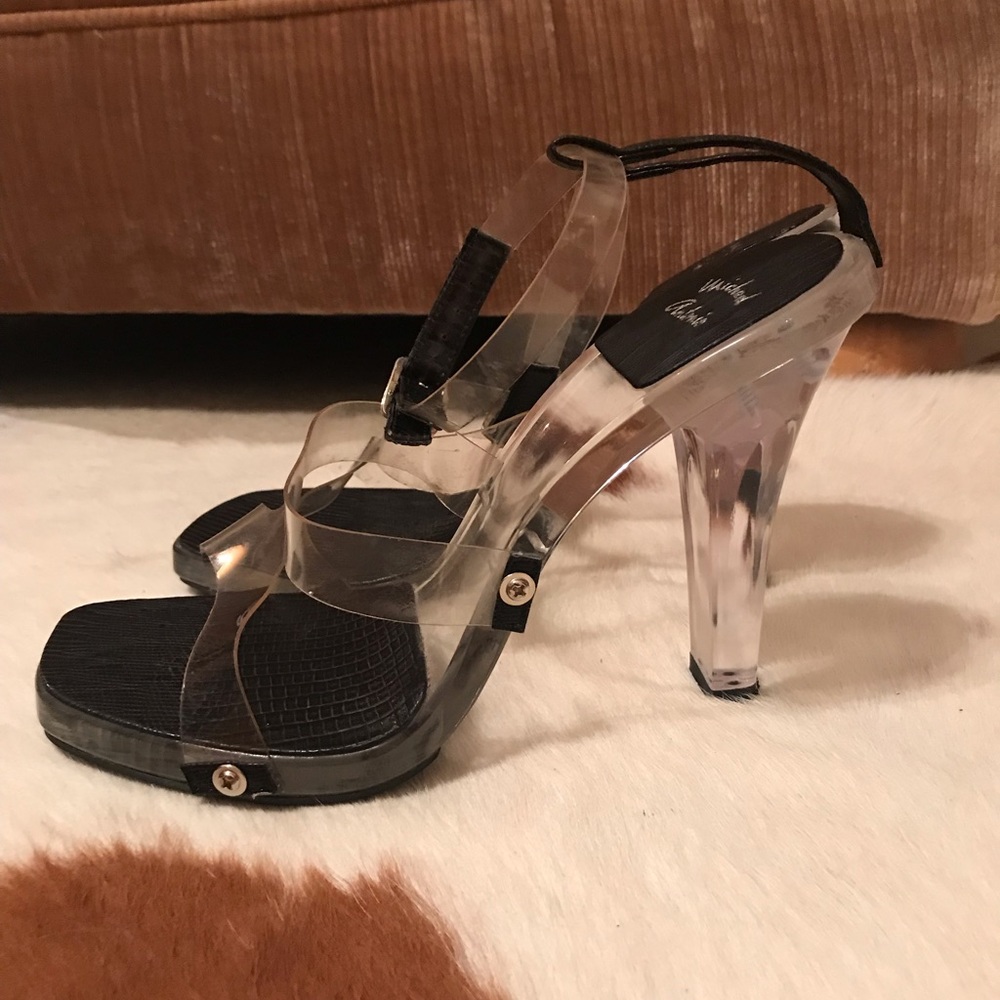 Acrylic heels